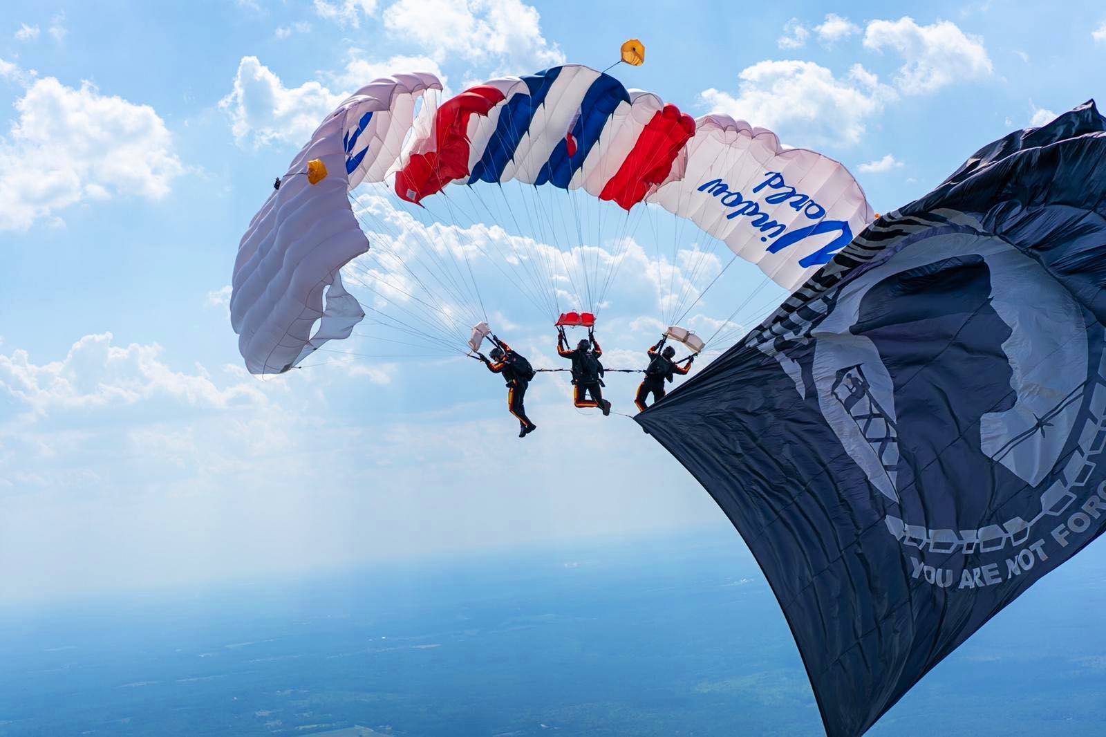 window world hometown hero skiydiving